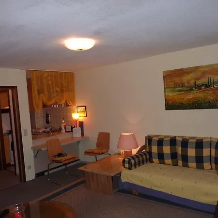 Mikhail Appartement
